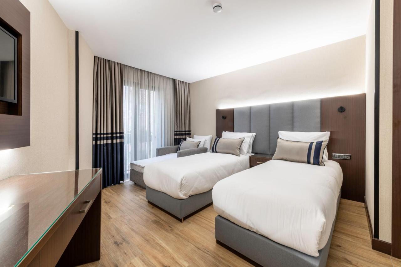 Aprilis Deluxe Hotel อิสตันบูล ภายนอก รูปภาพ