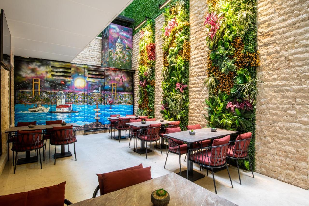 Aprilis Deluxe Hotel อิสตันบูล ภายนอก รูปภาพ