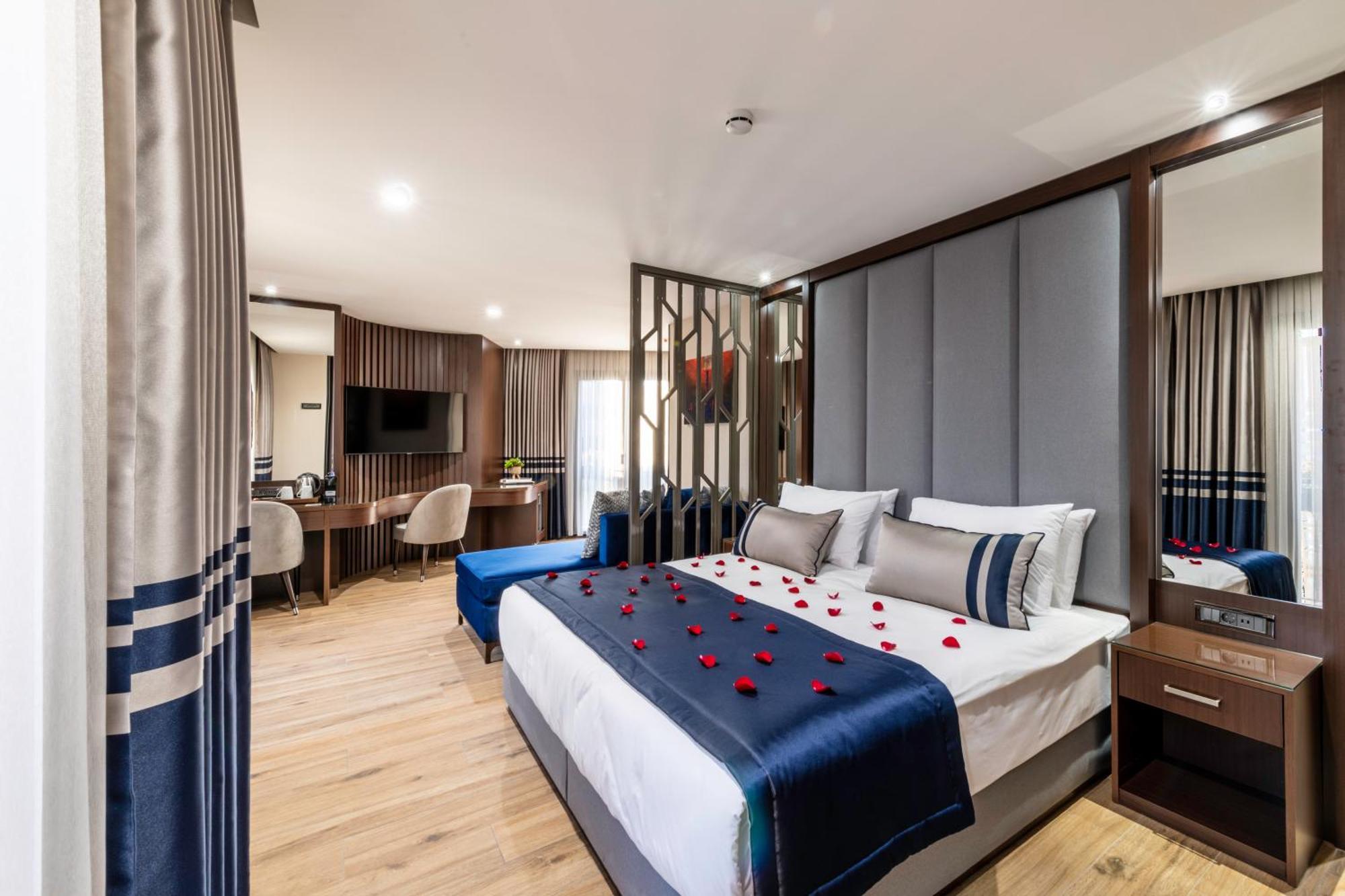 Aprilis Deluxe Hotel อิสตันบูล ภายนอก รูปภาพ